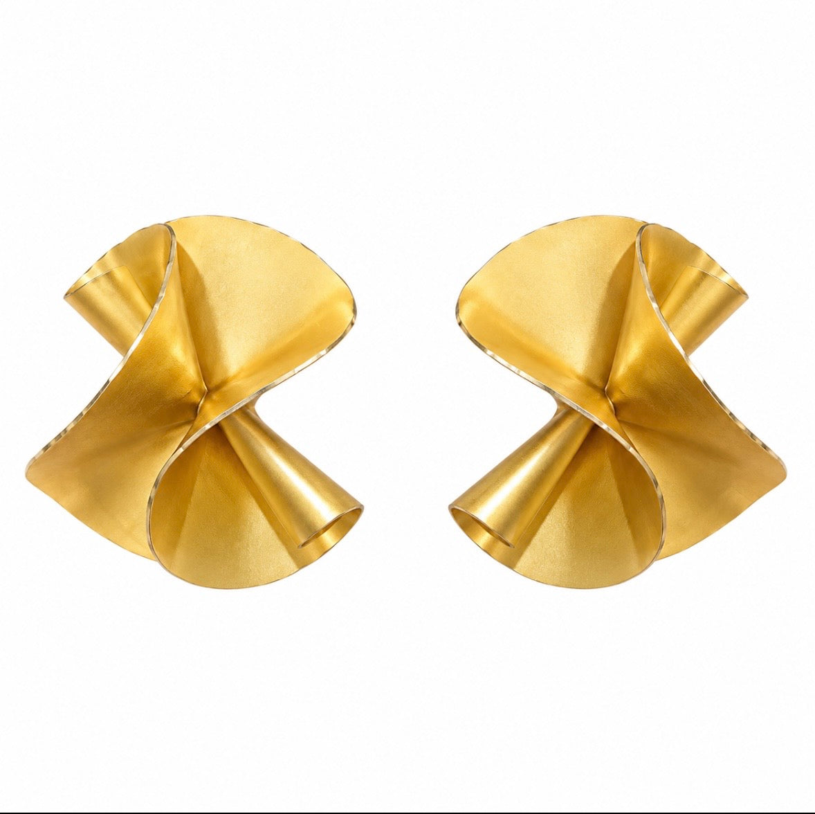 Aretes Viola