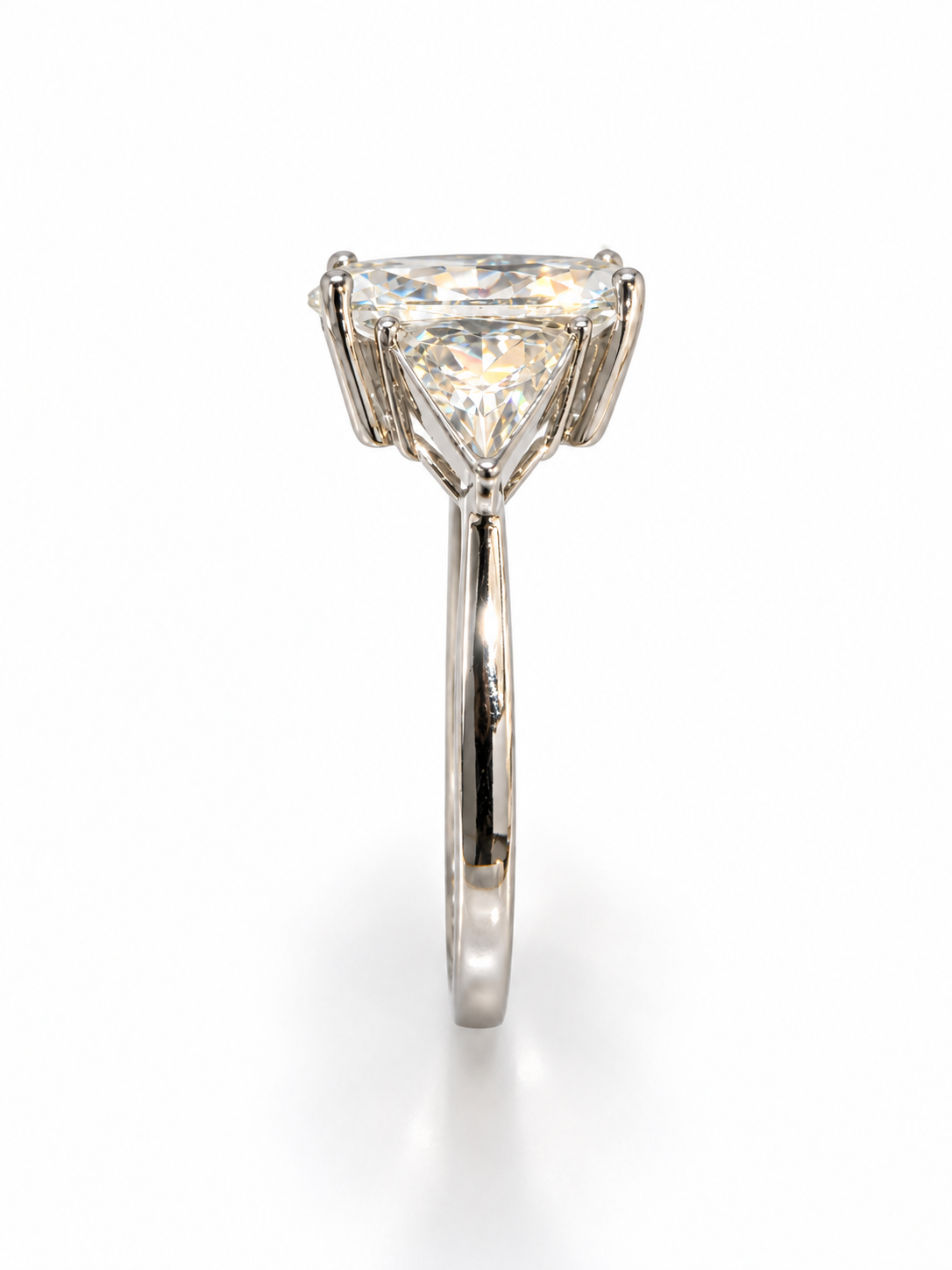 Anillo Ovalo moissanita