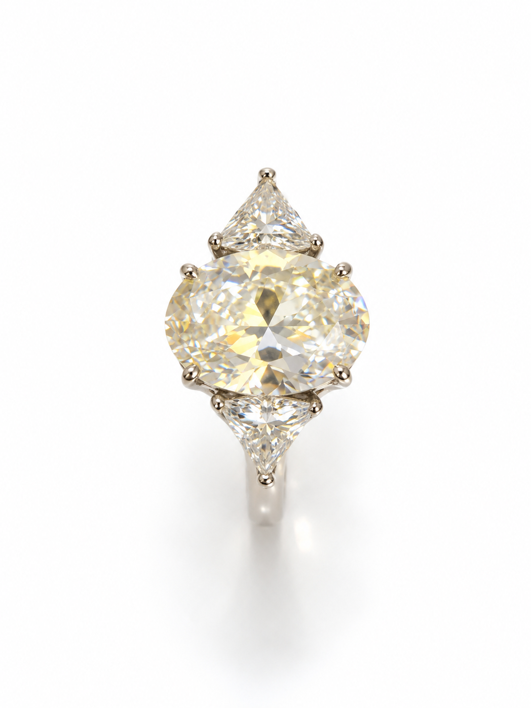 Anillo Ovalo moissanita