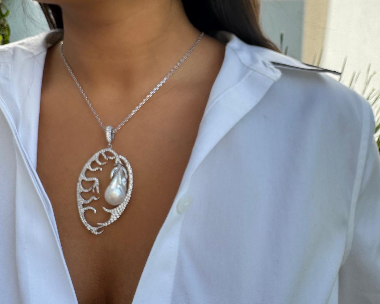 Collar Eclipse