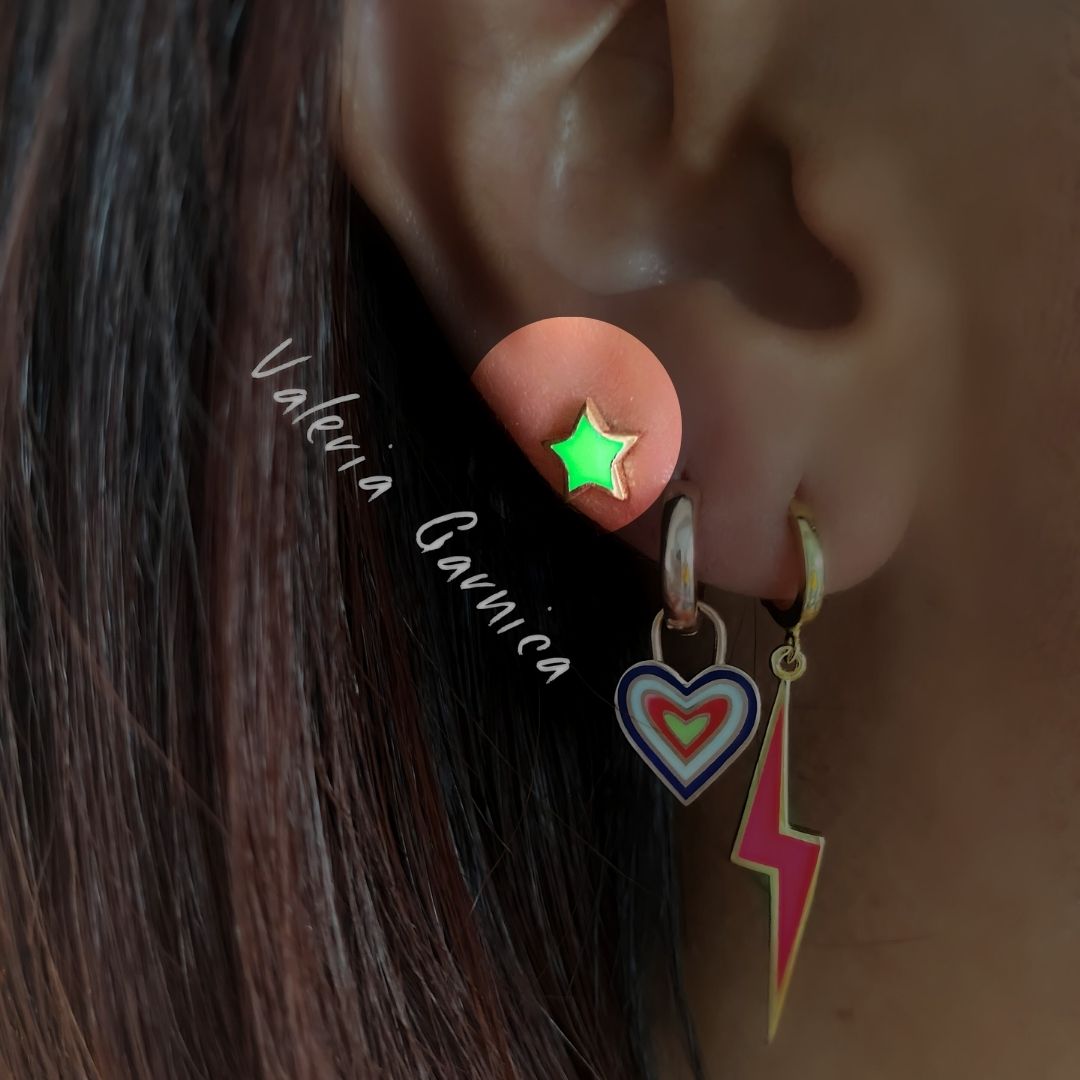 Arete estrella neon